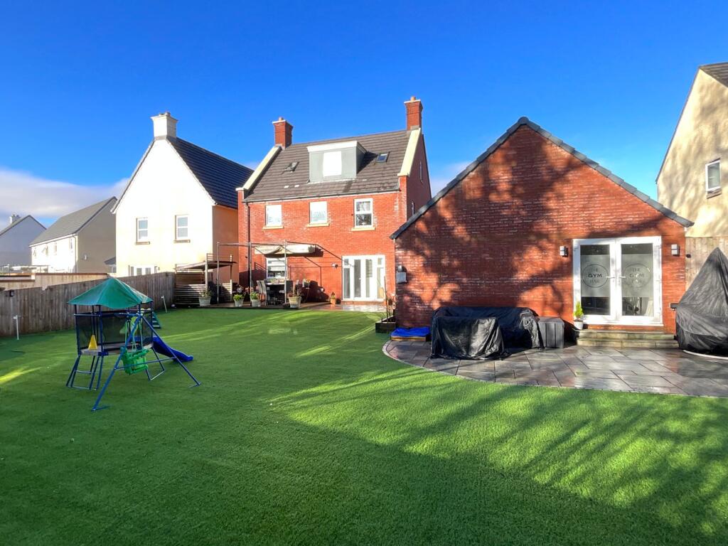 Main image of property: Ffordd Tir Brychiad, Pontrhydyrun, Cwmbran, NP44