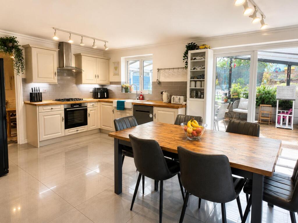 House in Swansea - View 4