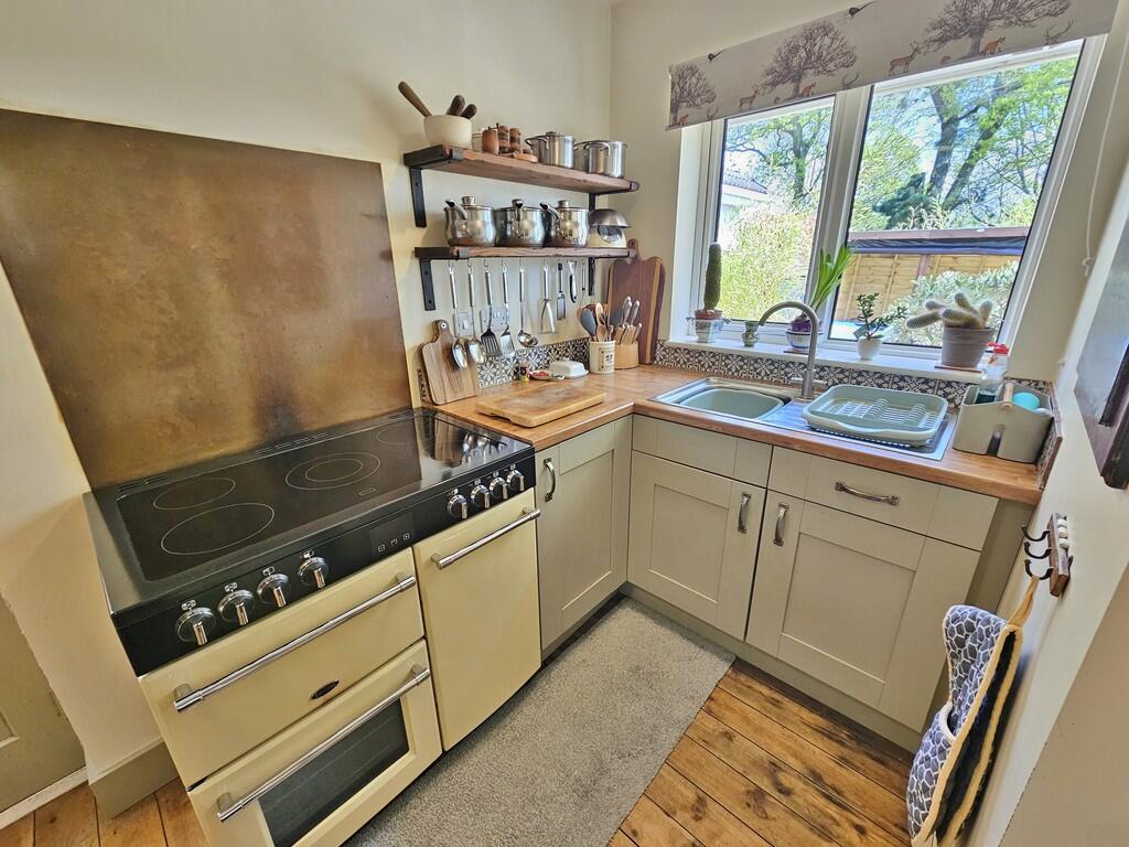 House in Fareham, West End - View 4