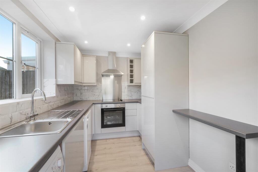 Main image of property: Sonning Gardens, Hampton, TW12