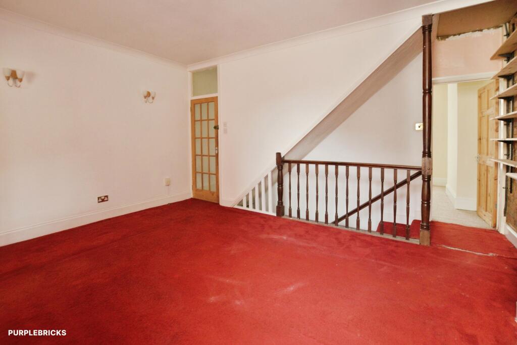 House in Tonbridge - View 4