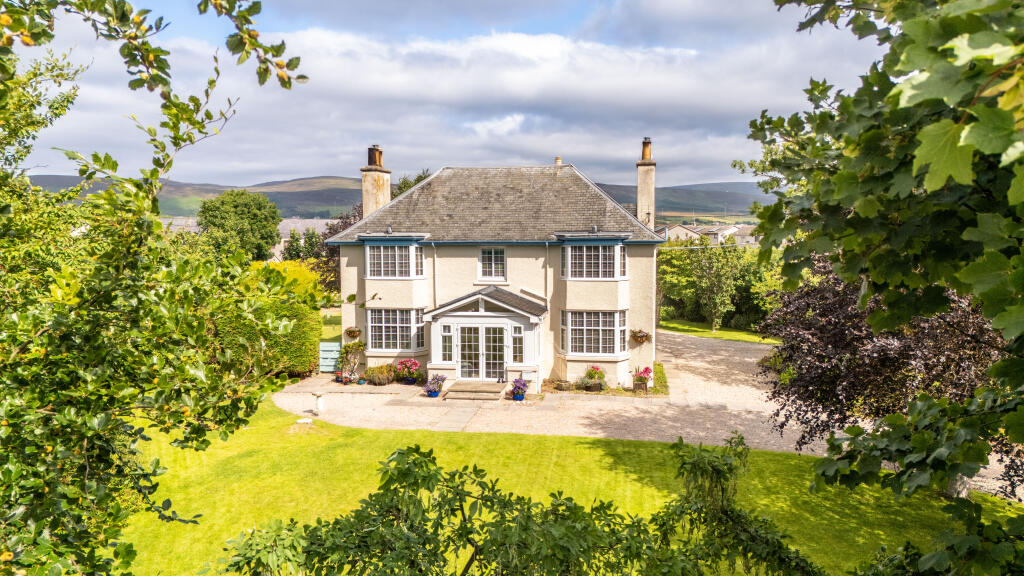 Main image of property: St Ronans, Golf Road, Brora, Highland, KW9 6QS