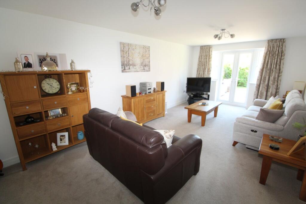 Leaders Way, Lutterworth, LE17 photo 4
