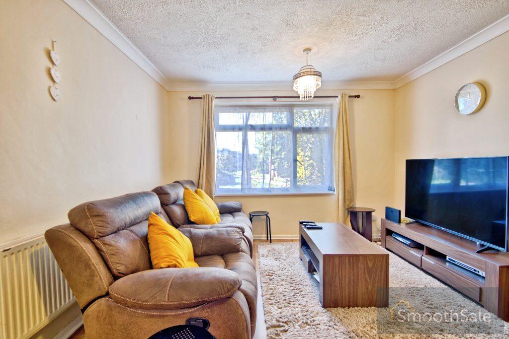 House in Southend-on-Sea - View 4