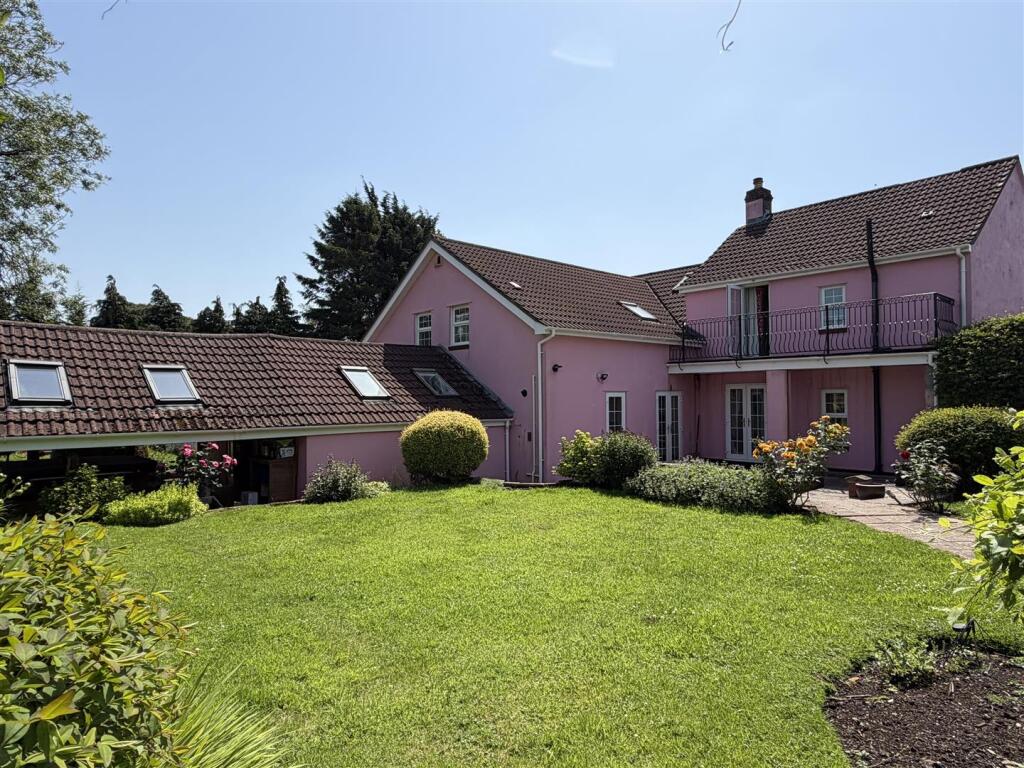 House in Binegar, Gurney Slade - More