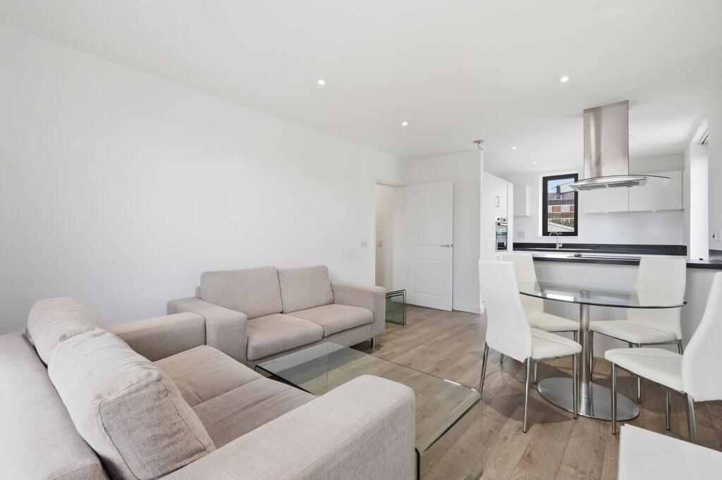 Apartment in London, Ratcliffe, Mile End - View 3