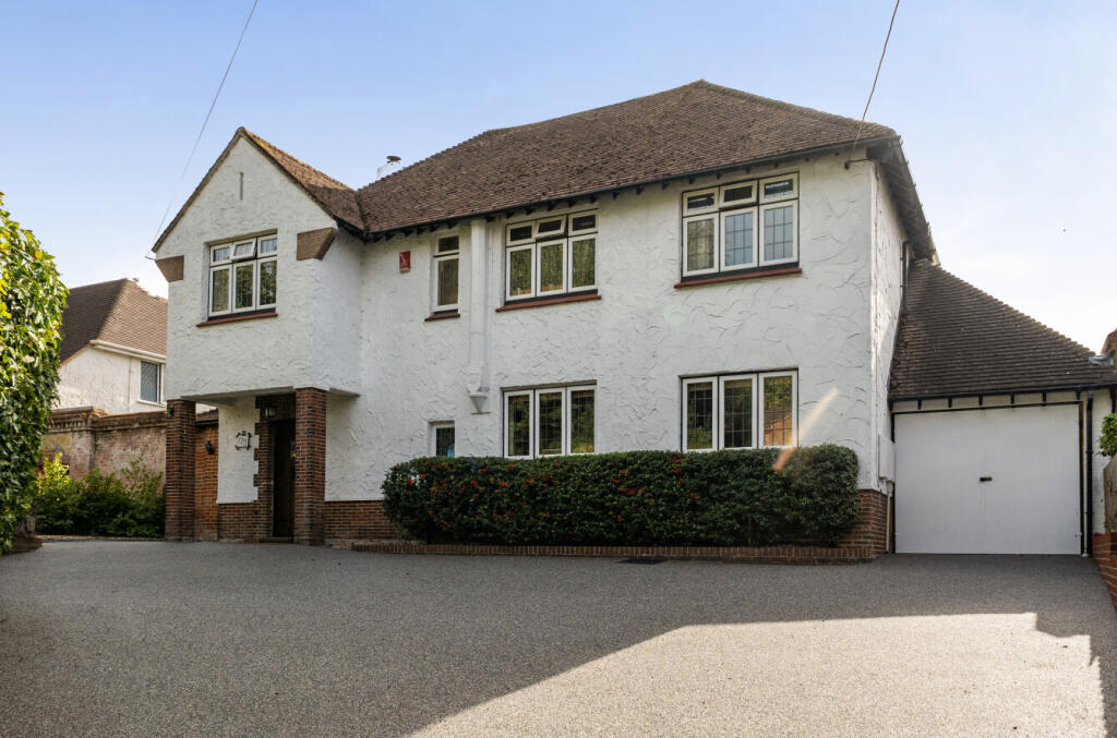 House in Eastleigh, Stoke Common, Bishopstoke