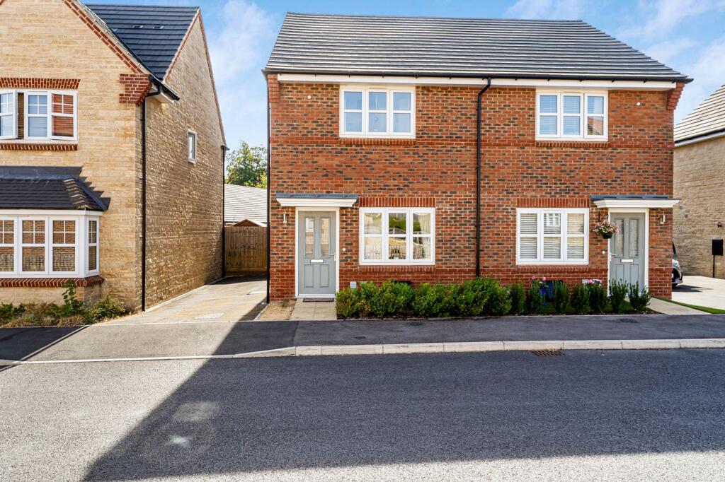 Main image of property: Akeman Road, North Leigh, OX29