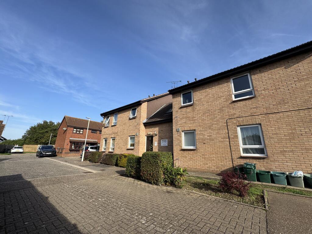 Main image of property: Mearns Place, Chelmer Village, Chelmsford, Essex