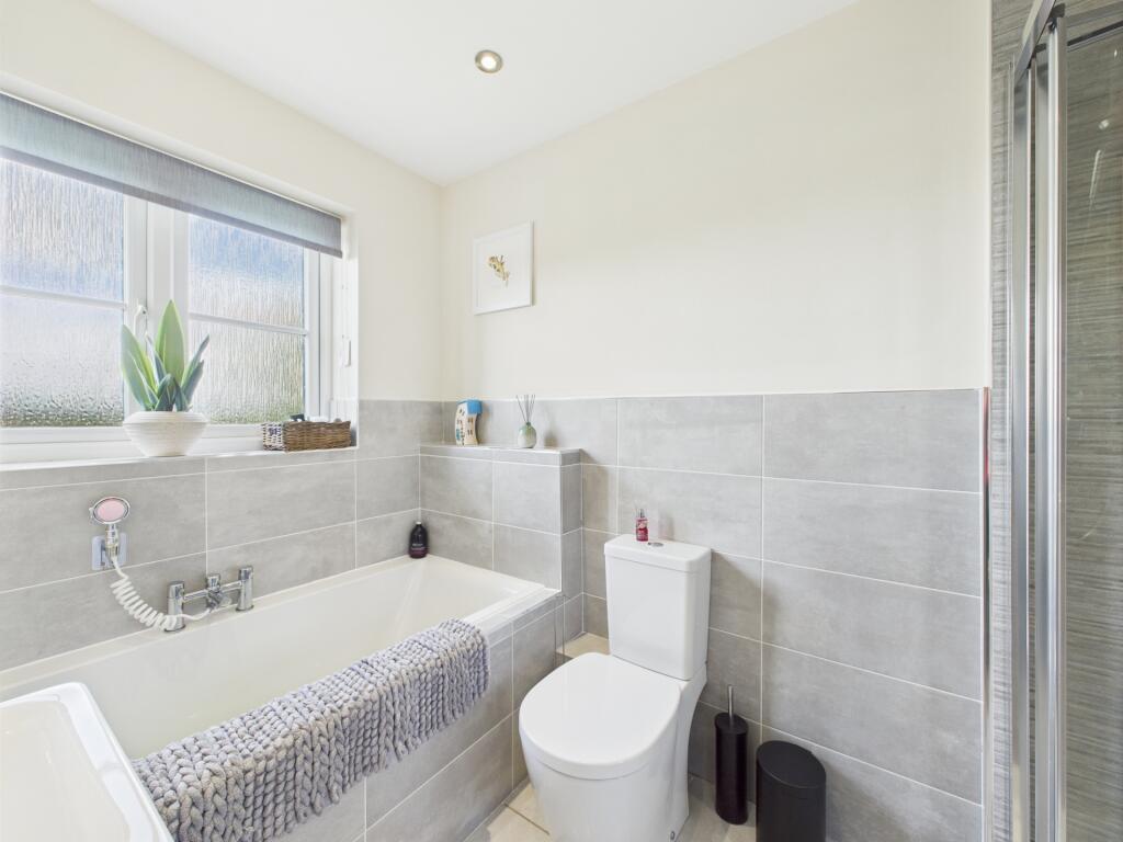 Watson Road, Long Buckby, NN6 7PS photo 4