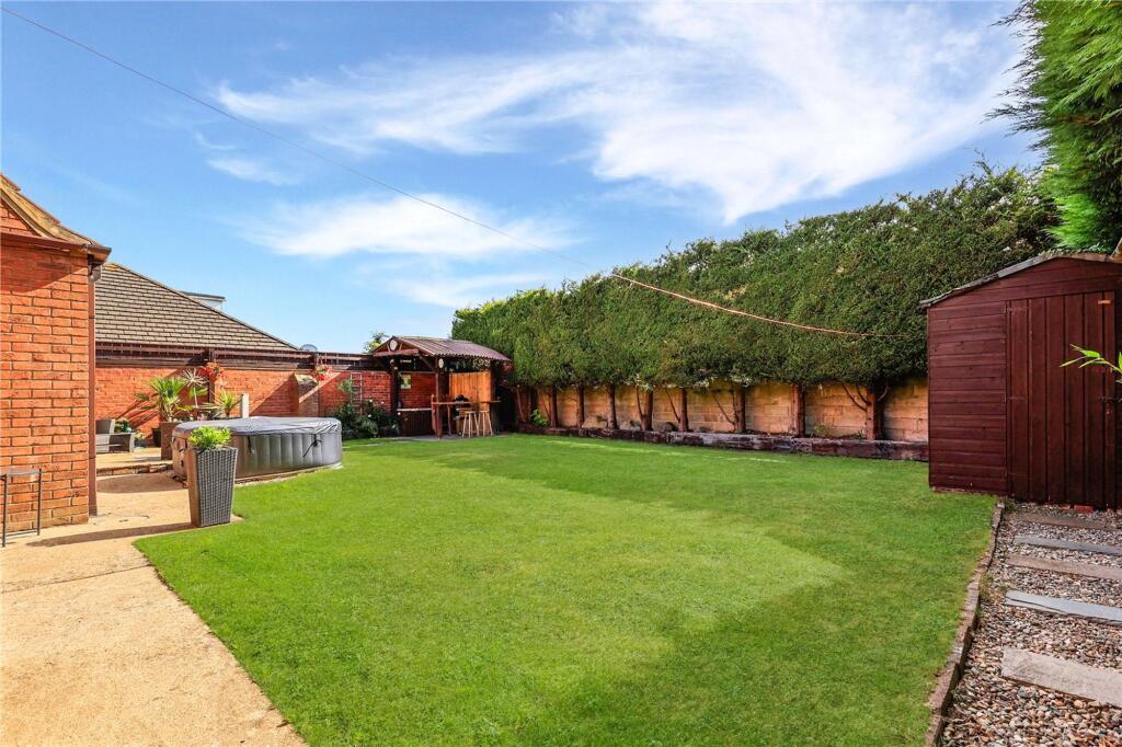 House in Stockton-on-Tees - View 2