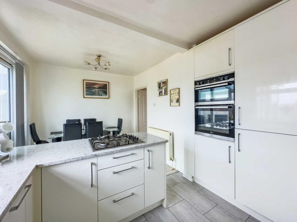 House in Kirklees, West Yorkshire - More