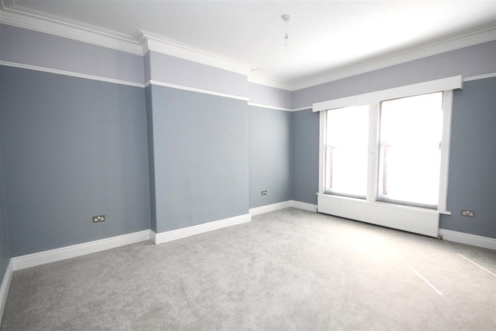 Knowsley Road, Ormskirk photo 4