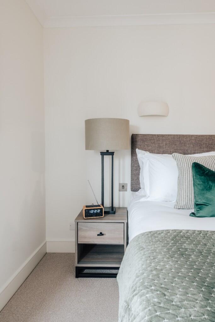2 bedroom serviced apartment for rent