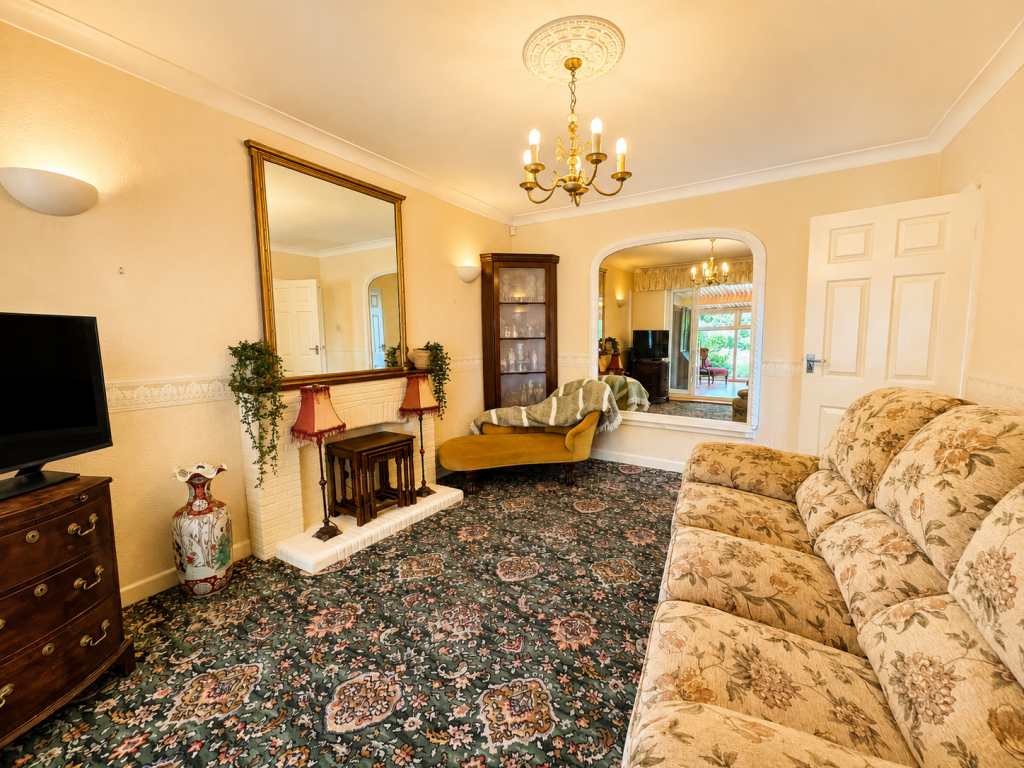 House in Leicester - View 5