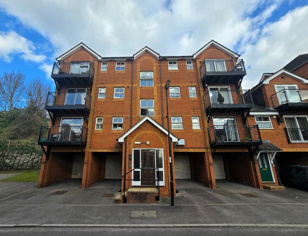 Main image of property: Riverdene Place, Bitterne Triangle