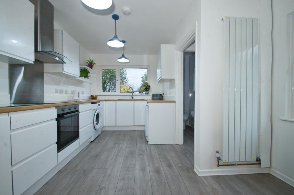 3-bed semi-detached on Pyle Road, Bridgend, CF33, £235,000