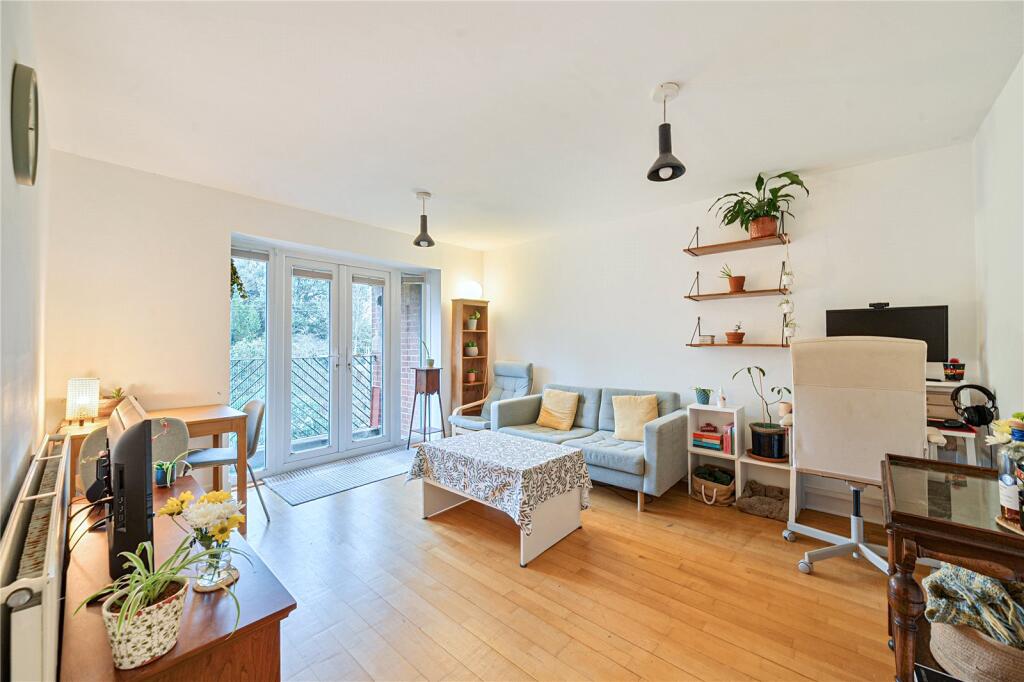 Apartment in London, Hornsey - View 2