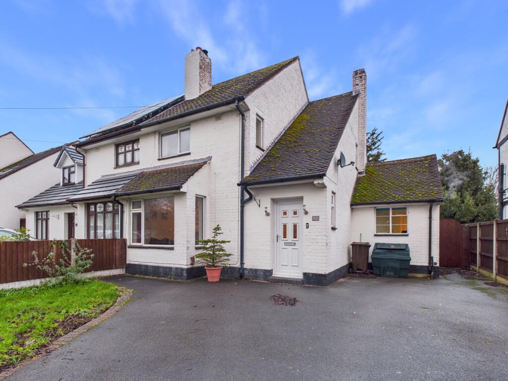 2-bed semi-detached on Staunton Avenue, Sunnyhill, £225,000