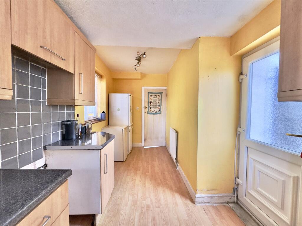 House in Wirral, Liverpool City Region - View 4