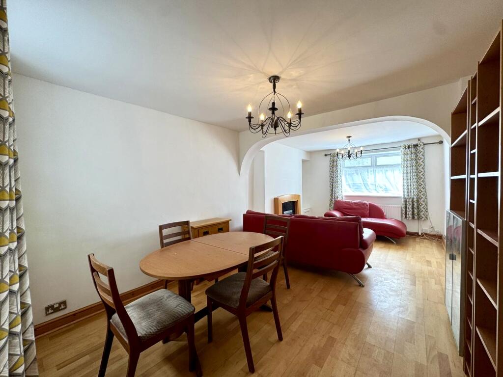 House in Pant, Pen-y-wern, Dowlais - More
