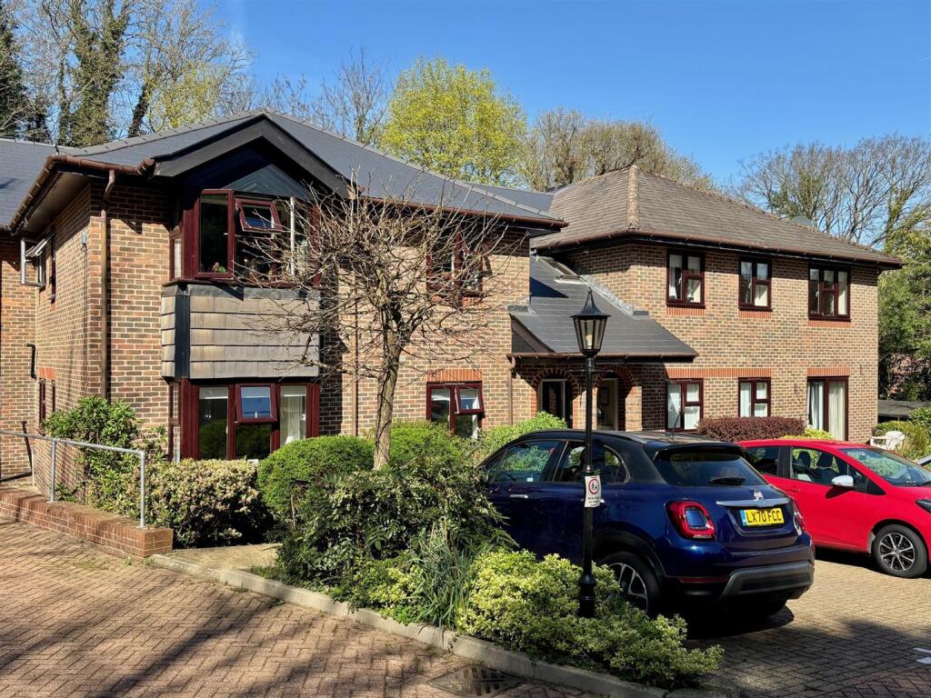 Main image of property: Bradbourne Park Road, Sevenoaks