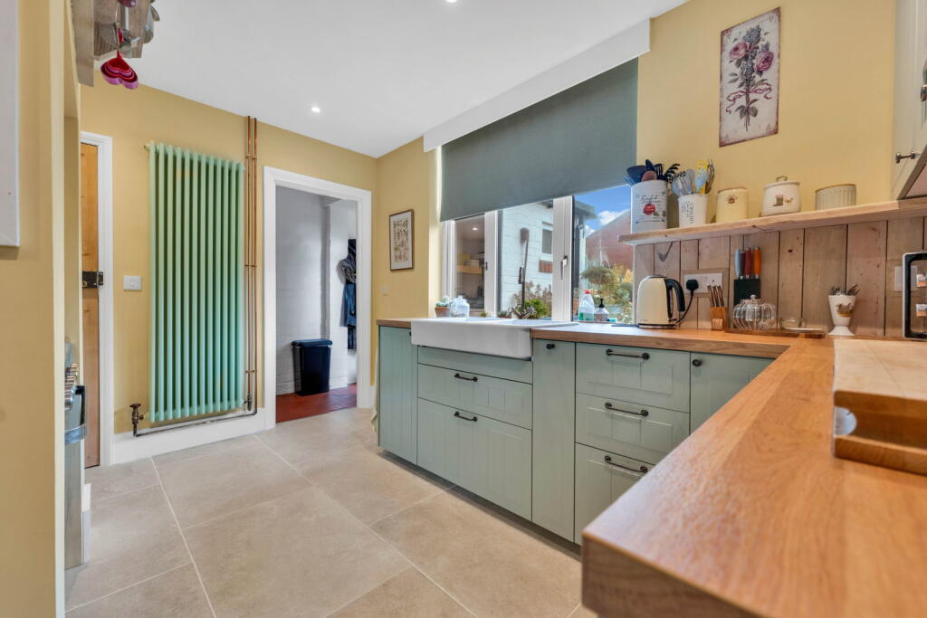 House in Leicester - More