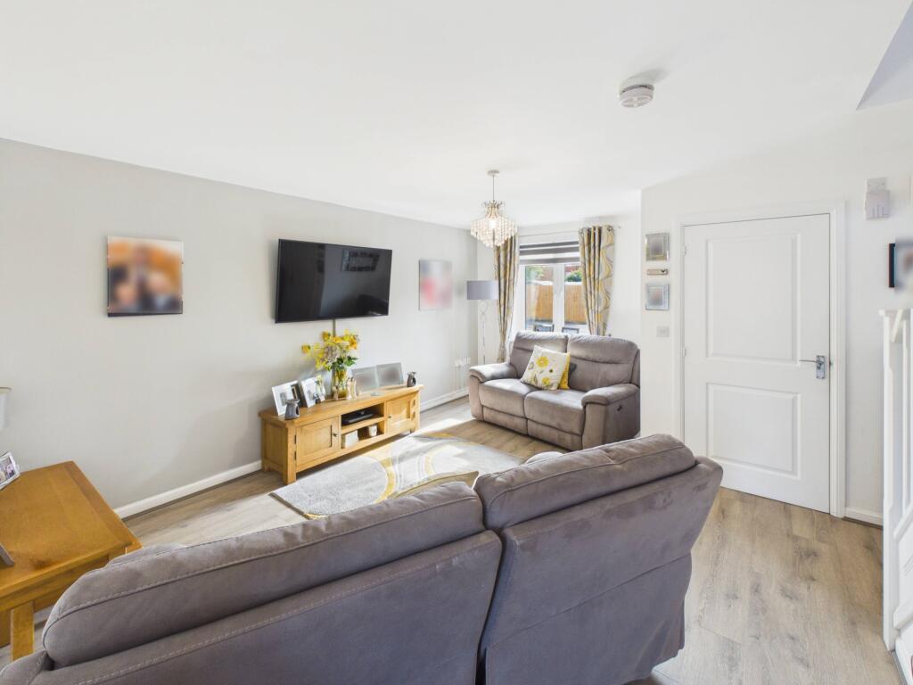 House in Taunton - View 5