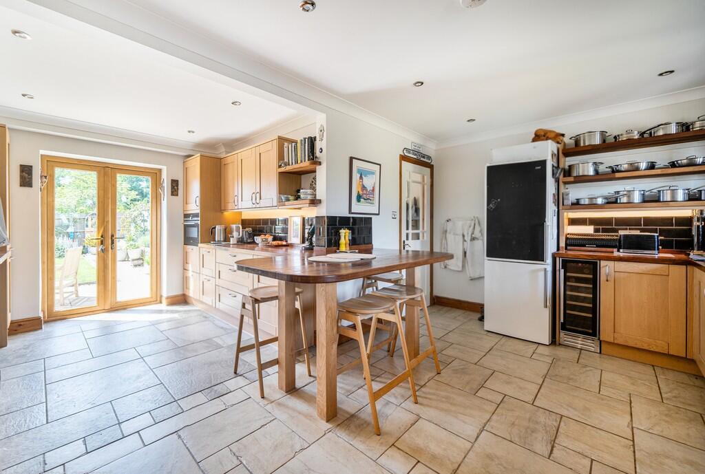 House in Helmdon, West Northamptonshire - View 4