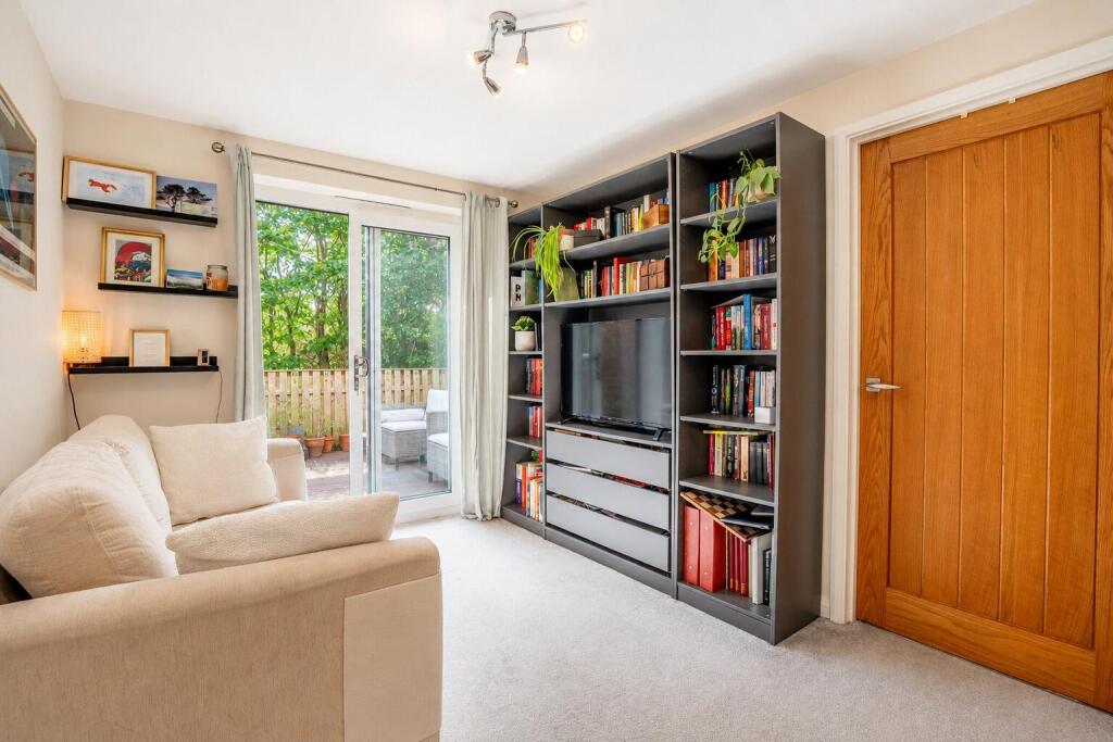 Apartment in York - View 3