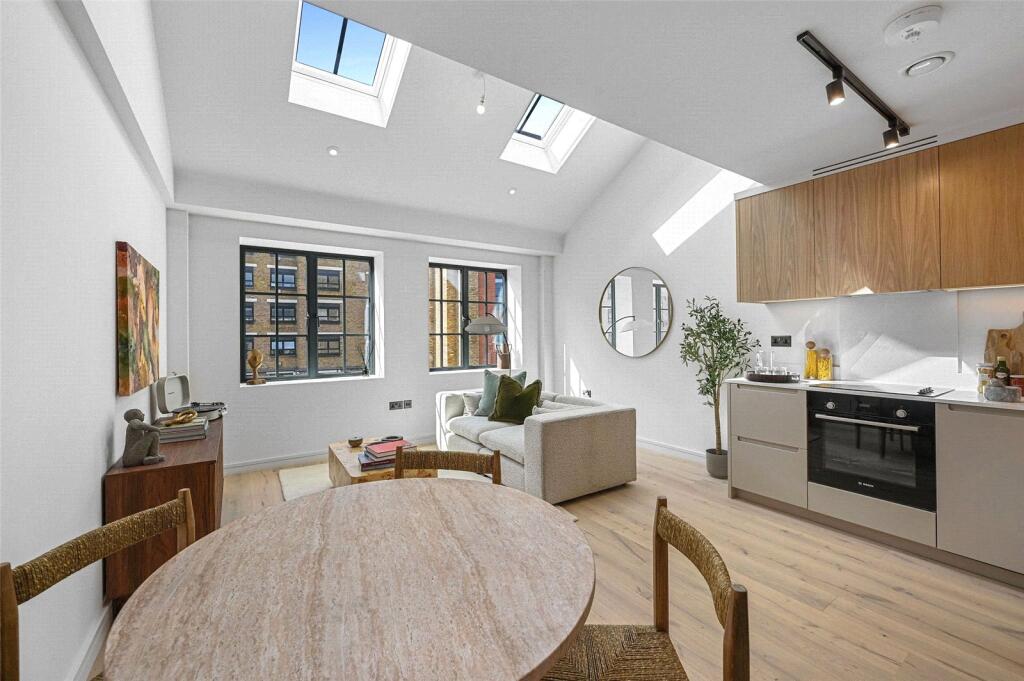 Apartment in London, Bethnal Green - View 4