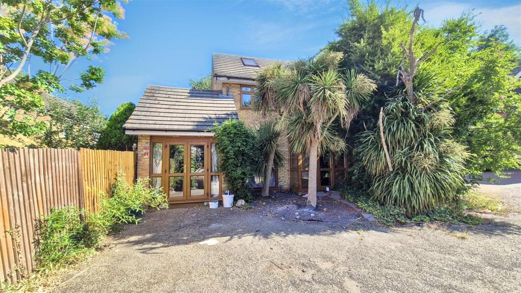 Main image of property: Carswell Close, Ilford