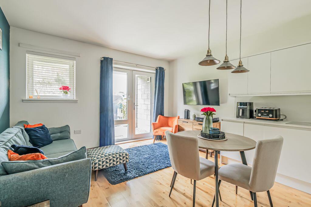 Apartment in Edinburgh, Leith Links, Leith - View 2
