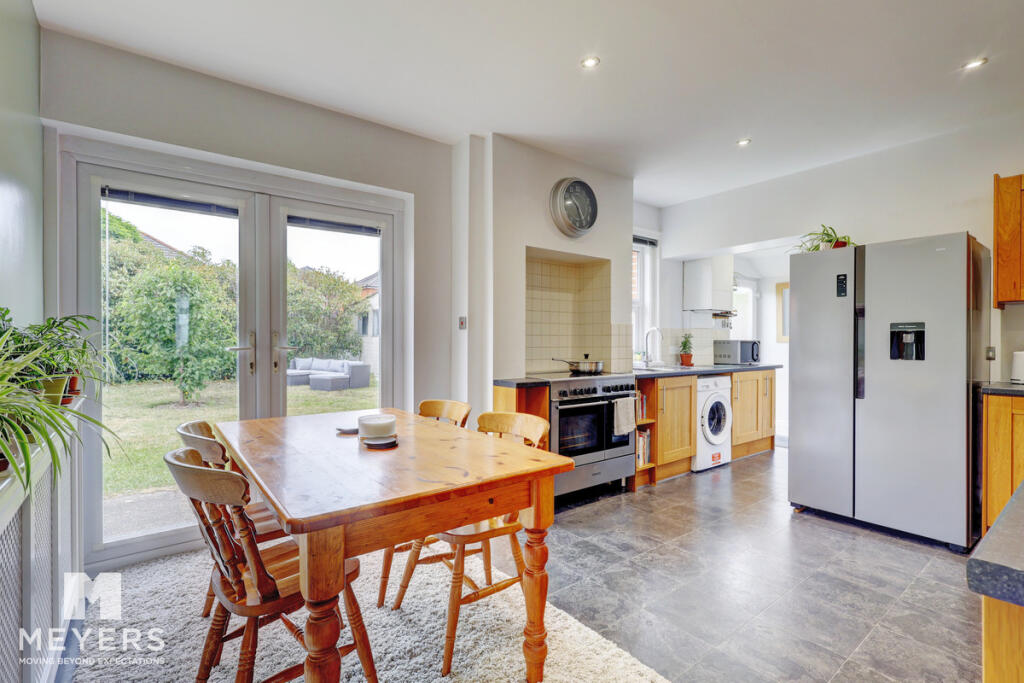 House in Christchurch, Iford, Fairmile - View 4