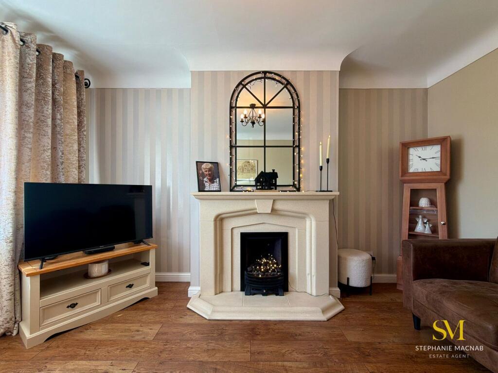 House in Sefton, Raven Meols, Formby - More