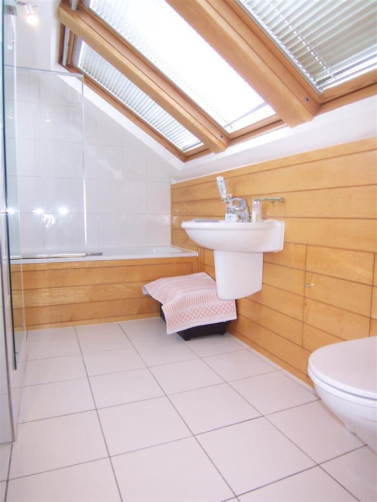 House in London - View 5