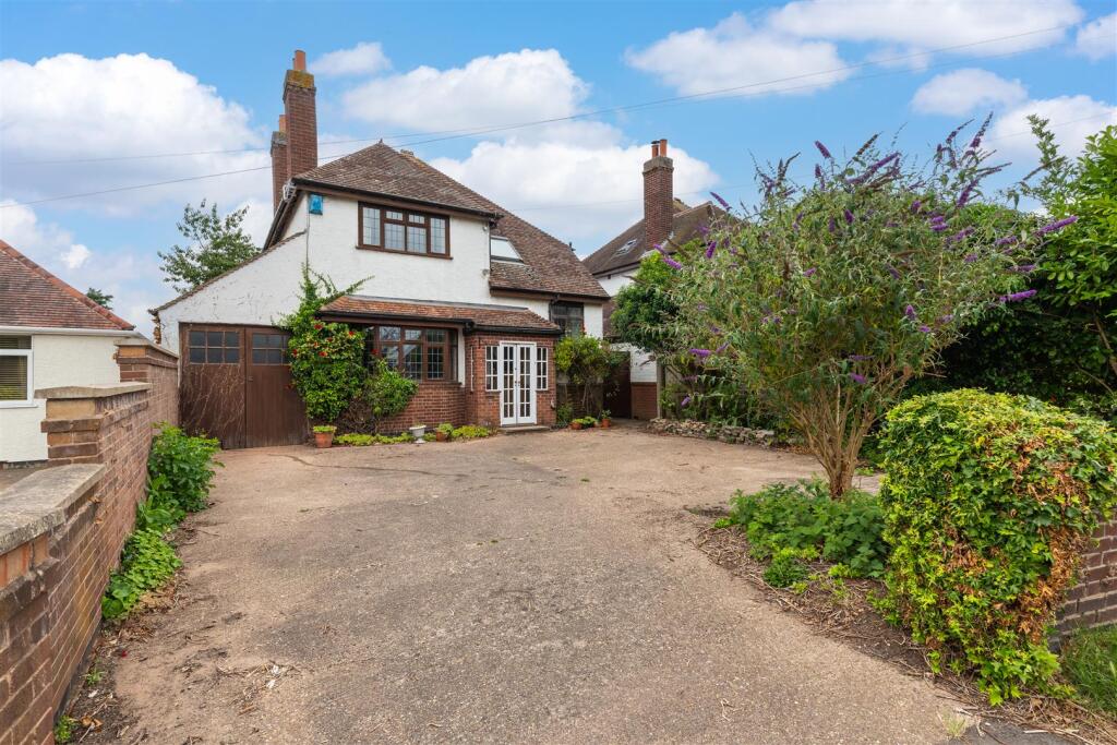 Main image of property: Rugby Road, Cubbington, Leamington Spa