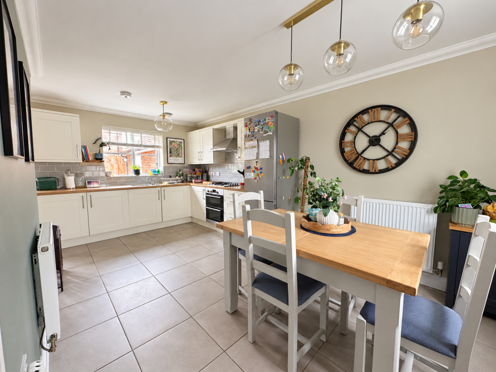 House in East Cambridgeshire, Soham - More
