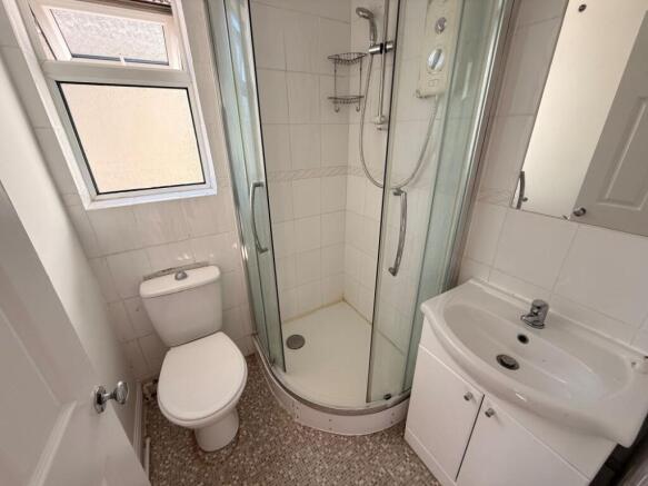FF Shower Room