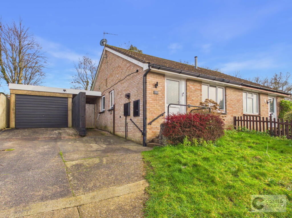 Main image of property: Fouracre Way, Kingsteignton