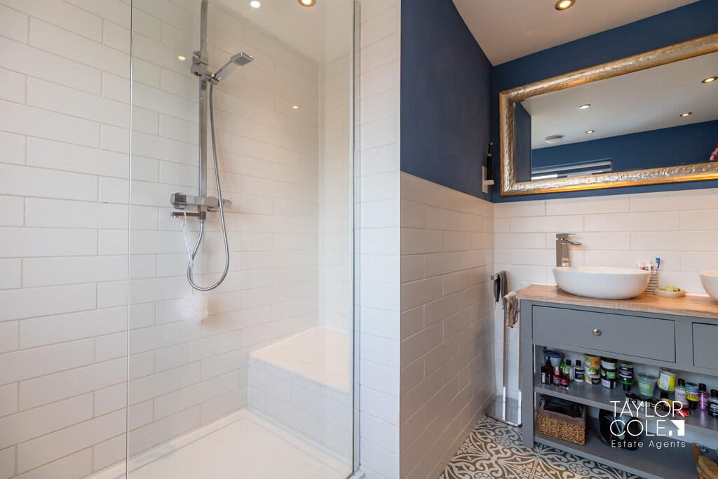 Additional image 28 of Shannon, Belgrave