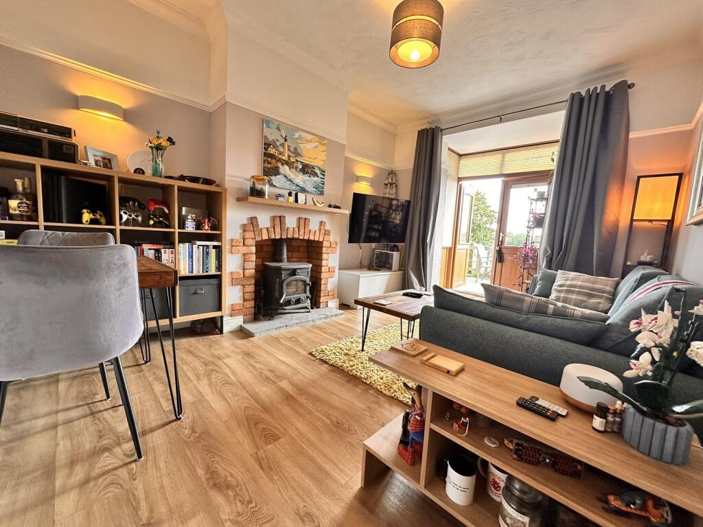 Ifton Terrace, Rogiet photo 4