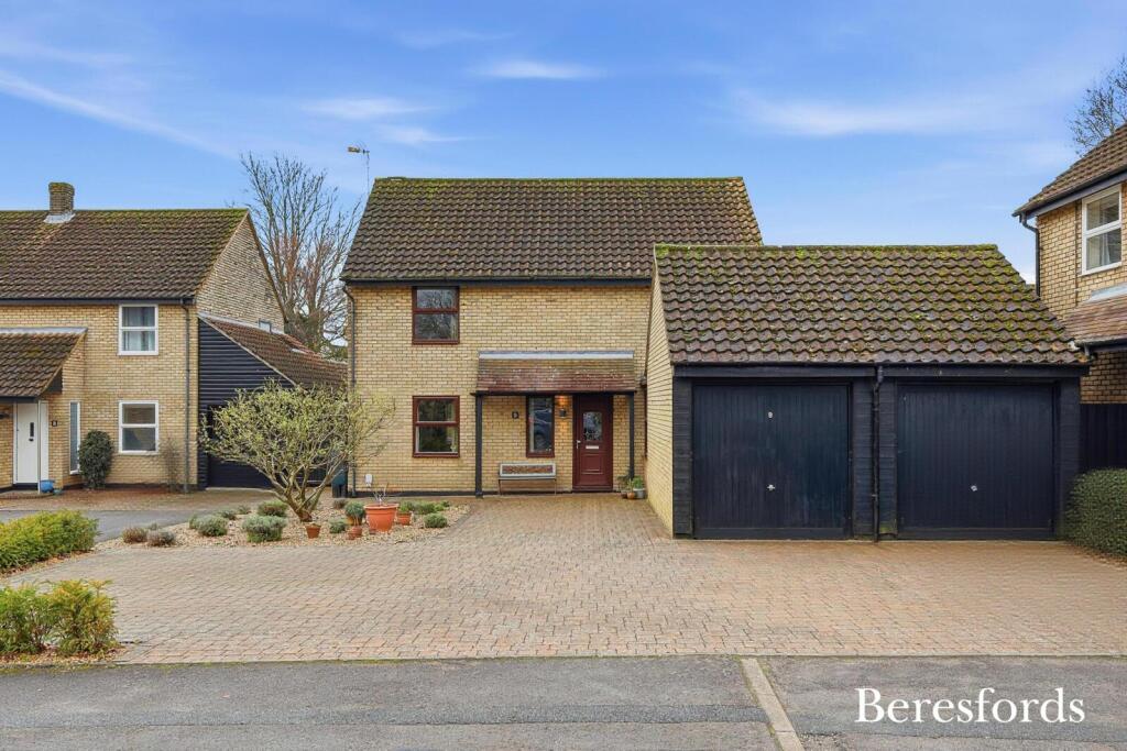 4-bed detached on Standrums, Dunmow, CM6, £575,000