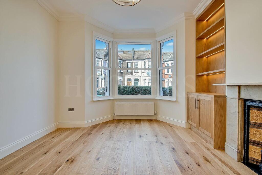 House in London, Harlesden - View 5