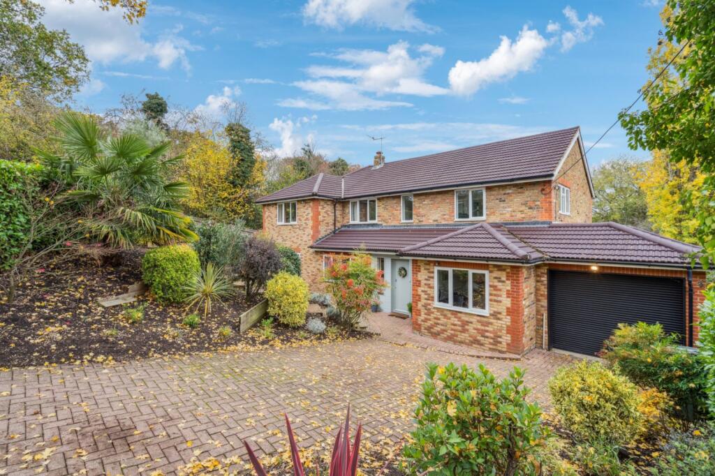 Main image of property: Dibden Hill, Chalfont St. Giles, Buckinghamshire, HP8