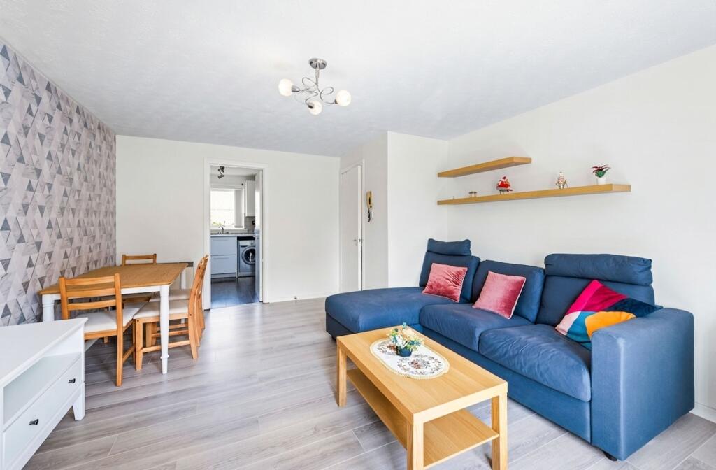 Apartment in Renfrew, Victory Gardens, Porterfield - View 5