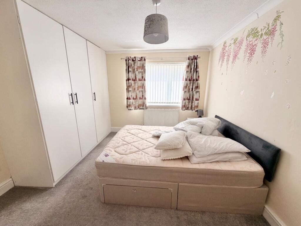 Helmswood Drive, Chelmsley Wood, Birmingham - View 5
