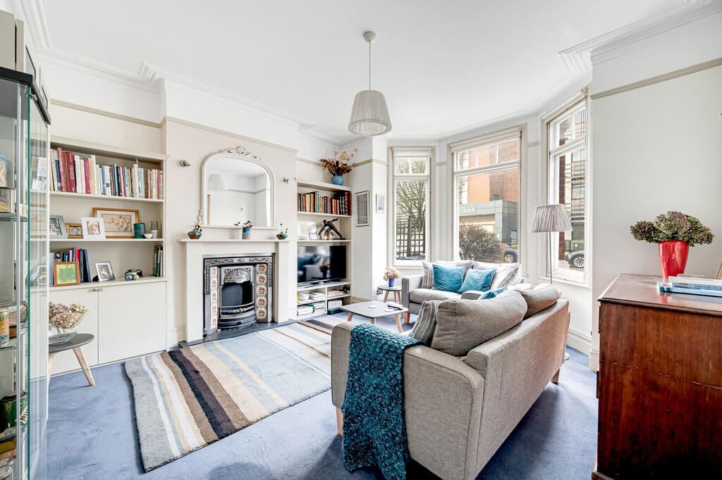Warwick Road, London photo 2