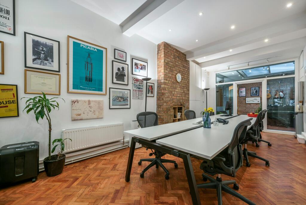 office (6).jpg