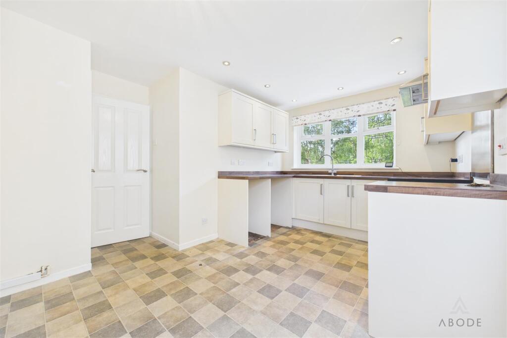 House in Dudley, West Midlands - View 3